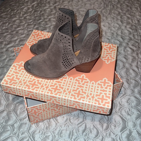 Wedges - Picture 3 of 4